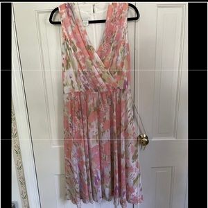 NWOT Kate Hill sz 14 multi color elastic waist, lined, belted, v neck,sleeveless